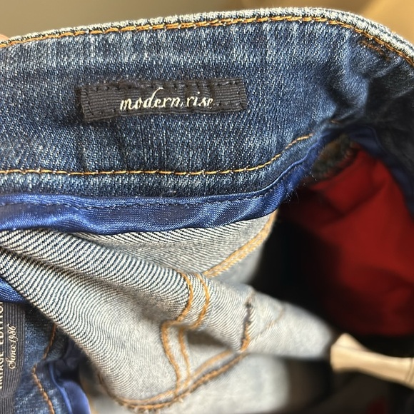 Cambio Modern Rise Liu Distressed Jeans with Red Stripe Seams Women size 8 - Picture 12 of 16